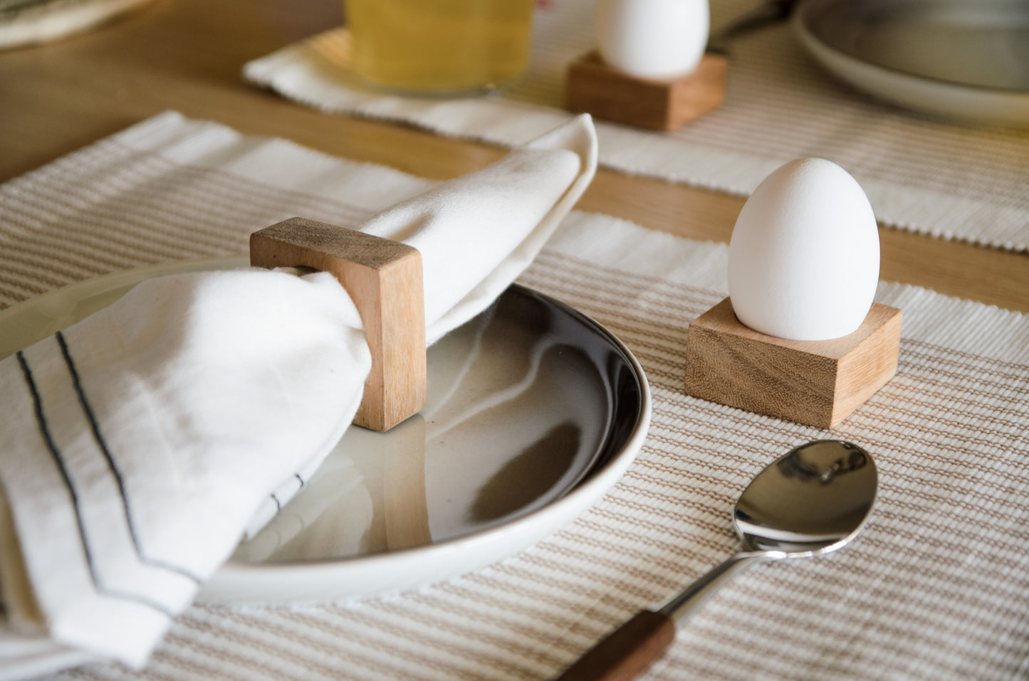 Egg and Napkin Holder, Pack of 4