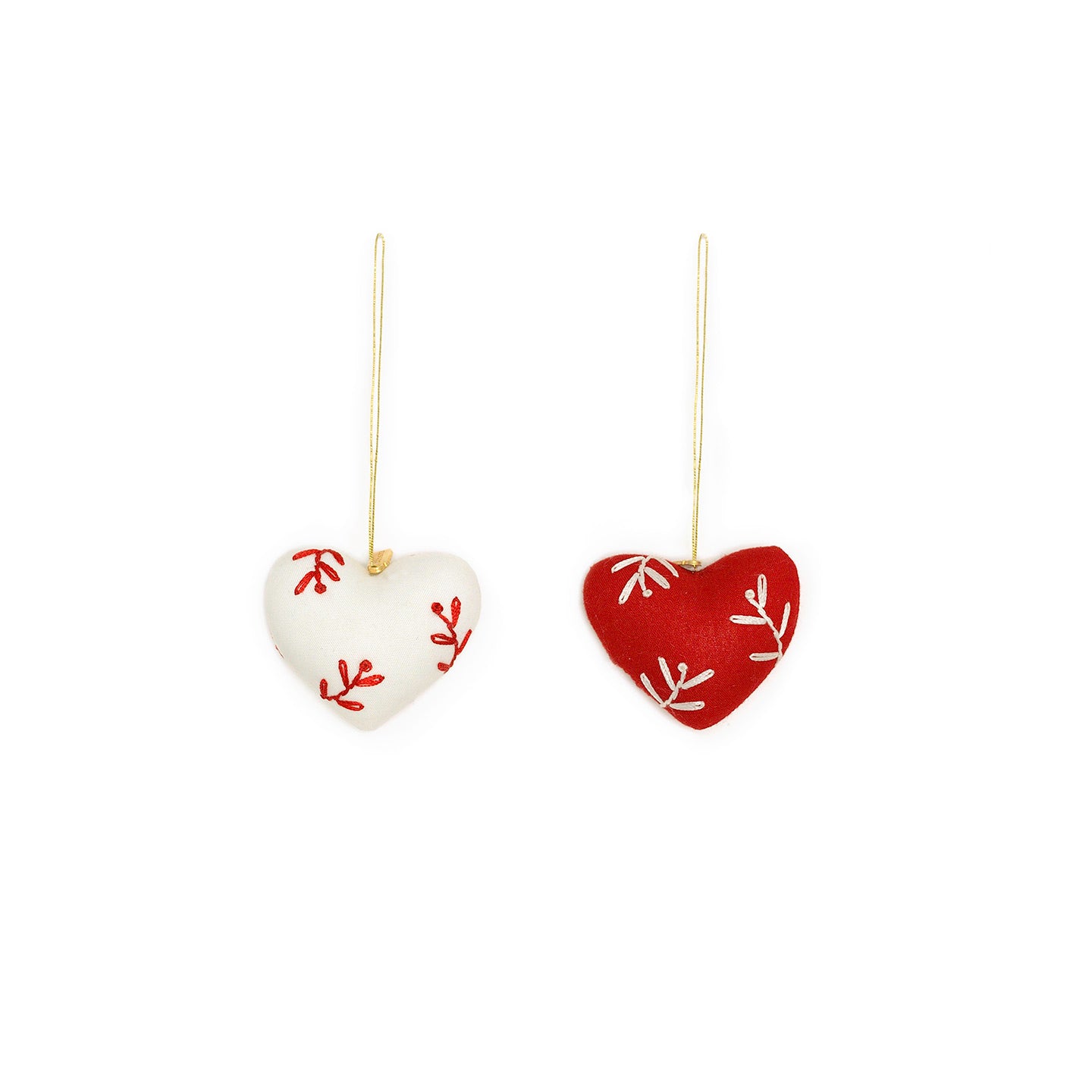 Tiny embroidered hearts, set of 2